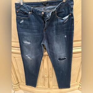 Women’s I ❤️ Ronson Distressed Blue Jeans, size 14